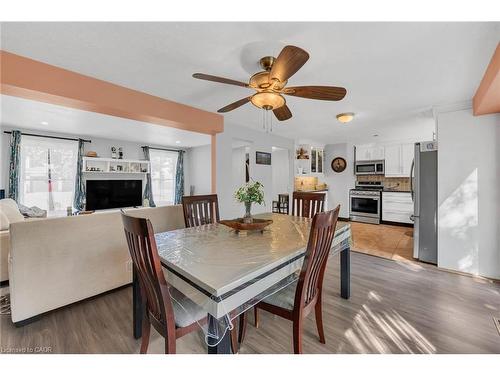 603 Preston Parkway, Cambridge, ON - Indoor Photo Showing Dining Room