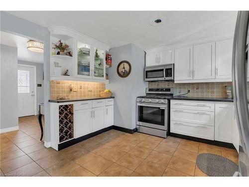 603 Preston Parkway, Cambridge, ON - Indoor Photo Showing Kitchen