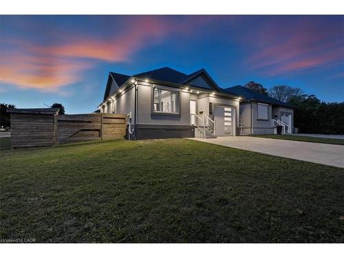 404 Montrose Street N, Cambridge, ON - Outdoor