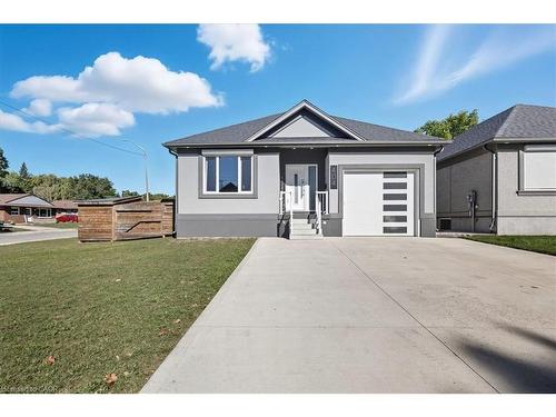 404 Montrose Street N, Cambridge, ON - Outdoor With Facade