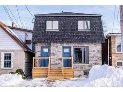 A-225 East 24th Street  Hamilton, ON L8V 2Y5