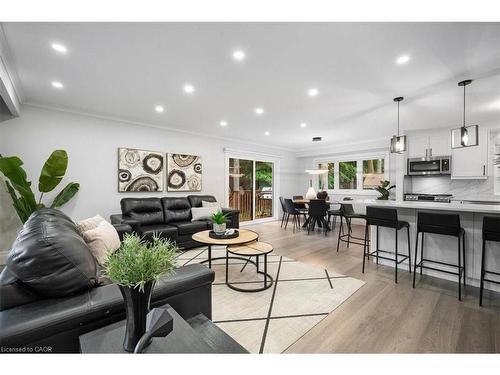 162 Greenbrook Drive, Kitchener, ON - Indoor