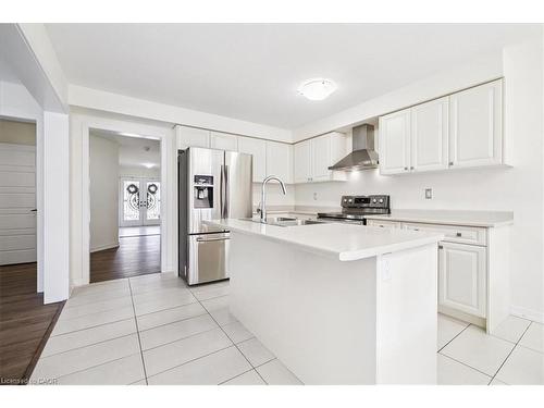 107 Pagebrook Crescent, Stoney Creek, ON - Indoor Photo Showing Kitchen