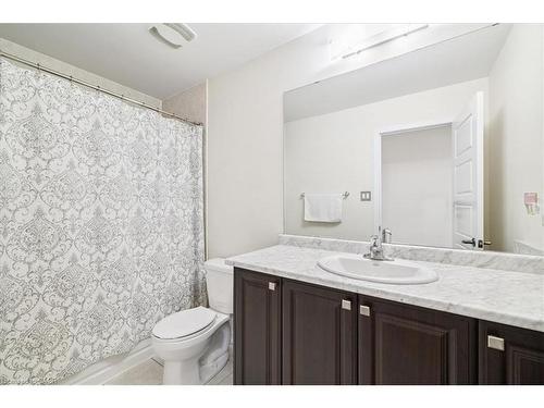 107 Pagebrook Crescent, Stoney Creek, ON - Indoor Photo Showing Bathroom