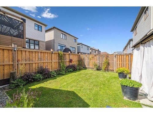 107 Pagebrook Crescent, Stoney Creek, ON - Outdoor