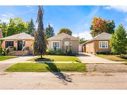 291 Maple Avenue  Kitchener, ON N2H 4W9