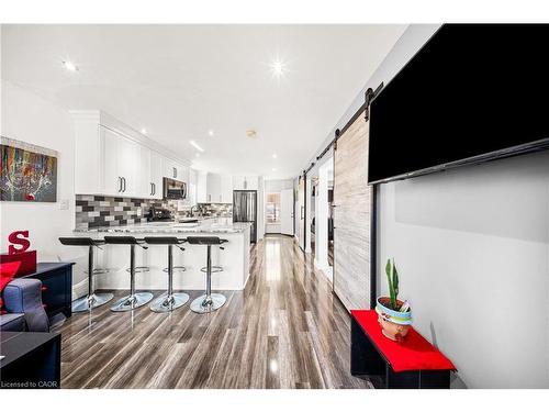 291 Maple Avenue, Kitchener, ON - Indoor