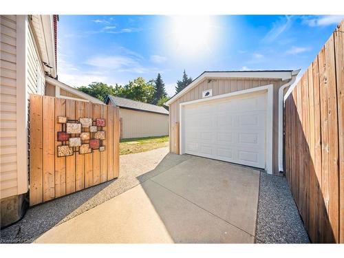 291 Maple Avenue, Kitchener, ON - Outdoor With Exterior