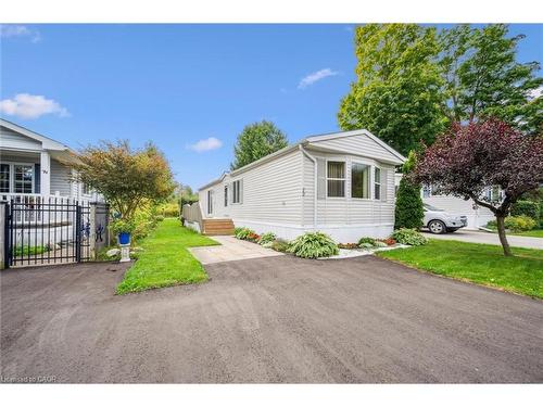 72 Ash Avenue Pvt  Puslinch, ON N0B 2J0