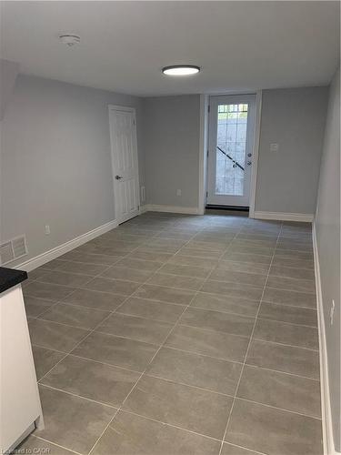 Basement-2034 Waycross Crescent, Mississauga, ON - Indoor Photo Showing Other Room