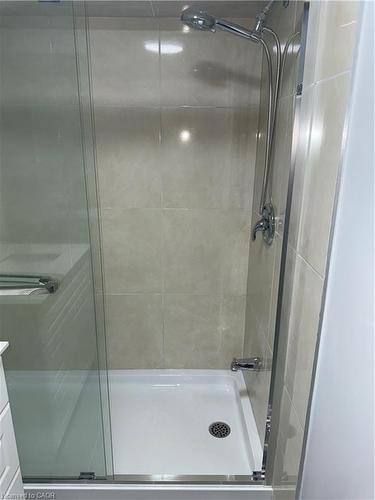 Basement-2034 Waycross Crescent, Mississauga, ON - Indoor Photo Showing Bathroom