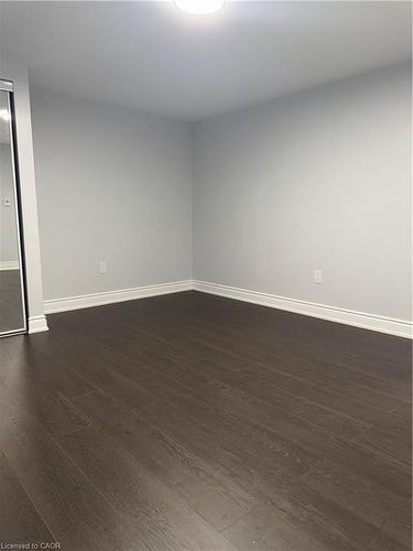Basement-2034 Waycross Crescent, Mississauga, ON - Indoor Photo Showing Other Room