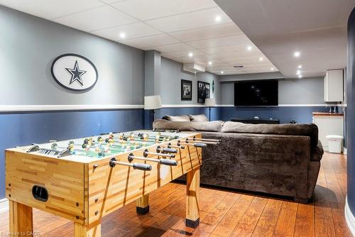 15 Buttercup Crescent, Waterdown, ON - Indoor Photo Showing Other Room