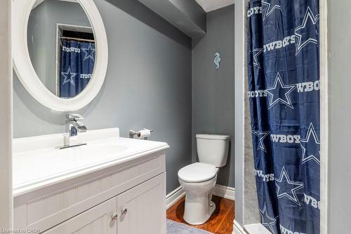 15 Buttercup Crescent, Waterdown, ON - Indoor Photo Showing Bathroom