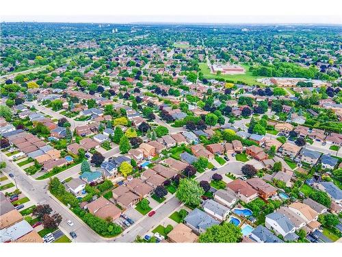 9 Valanna Court, Hamilton, ON - Outdoor With View