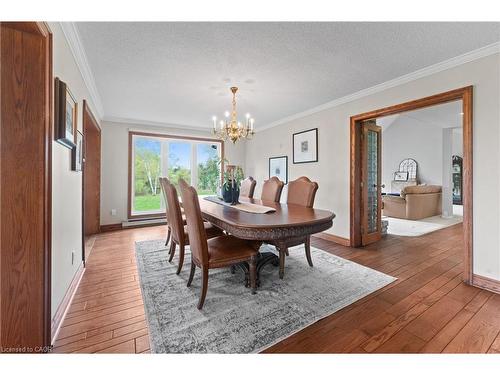 15633 Kennedy Road, Caledon, ON - Indoor Photo Showing Dining Room