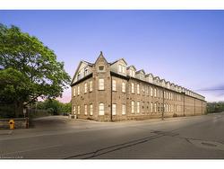 215-25 Concession Street  Cambridge, ON N1R 2G6