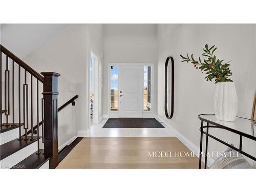 10 Hilborn Street, Plattsville, ON - Indoor Photo Showing Other Room