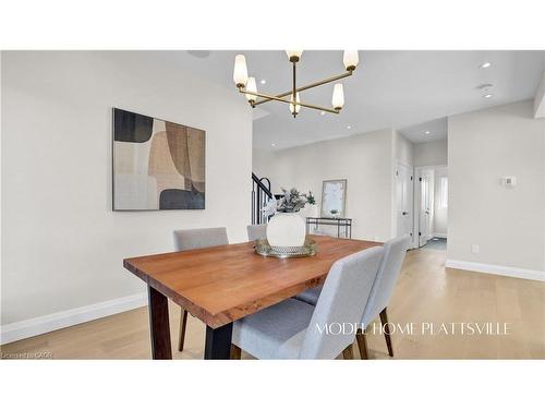 10 Hilborn Street, Plattsville, ON - Indoor Photo Showing Dining Room