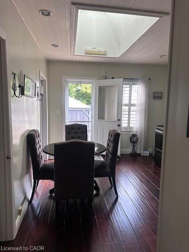 84 Barons Avenue N, Hamilton, ON - Indoor