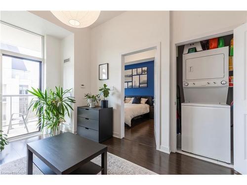 1010-85 Robinson Street, Hamilton, ON - Indoor