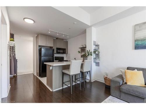 1010-85 Robinson Street, Hamilton, ON - Indoor Photo Showing Other Room