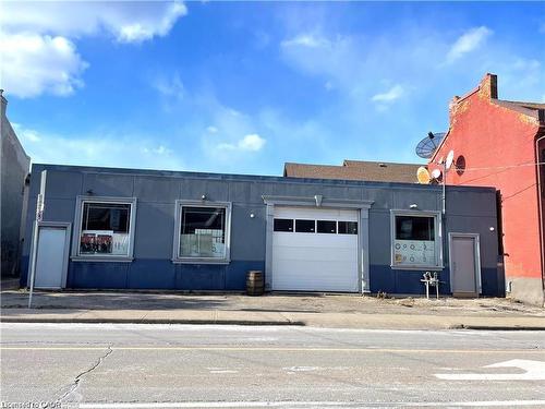 249 John Street N, Hamilton, ON 