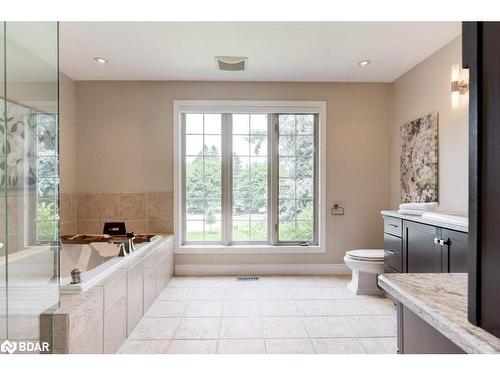 6365 Breckenridge Place, Burlington, ON - Indoor Photo Showing Bathroom