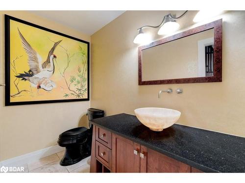 6365 Breckenridge Place, Burlington, ON - Indoor Photo Showing Bathroom