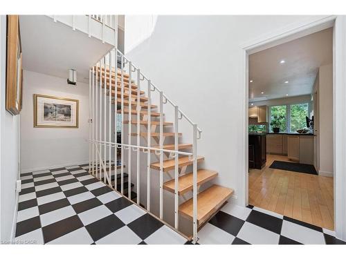 348 Browning Place, Waterloo, ON - Indoor Photo Showing Other Room