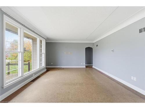 68 Atkinson Boulevard, Dundas, ON - Indoor Photo Showing Other Room