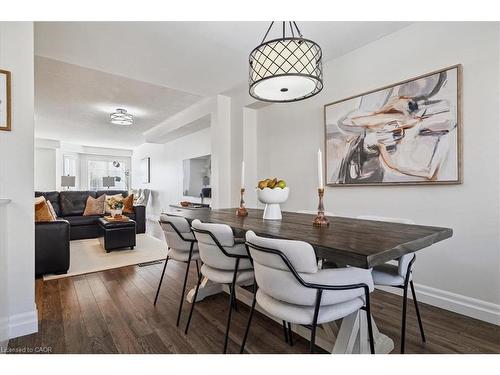 69-470 Beach Boulevard, Hamilton, ON - Indoor Photo Showing Dining Room