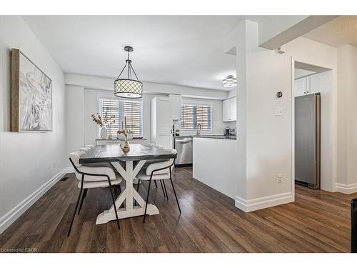 69-470 Beach Boulevard, Hamilton, ON - Indoor Photo Showing Dining Room