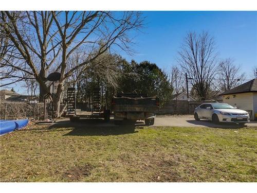 17 Shaw Avenue W, Cambridge, ON 