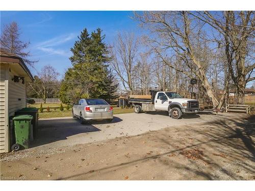 17 Shaw Avenue W, Cambridge, ON 