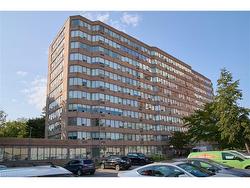 909-3227 King Street  Kitchener, ON N2A 3Z9