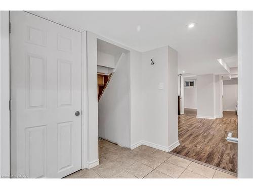 1034 Meredith Avenue, Mississauga, ON - Indoor Photo Showing Other Room