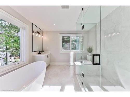 1310 Duncan Road, Morrison, ON - Indoor Photo Showing Bathroom