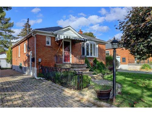 56 Cynthia Road, Toronto, ON - Outdoor With Deck Patio Veranda