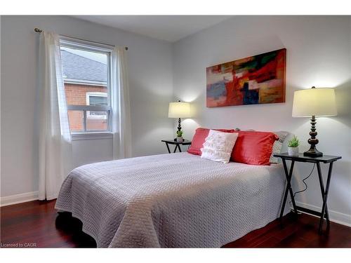56 Cynthia Road, Toronto, ON - Indoor Photo Showing Bedroom