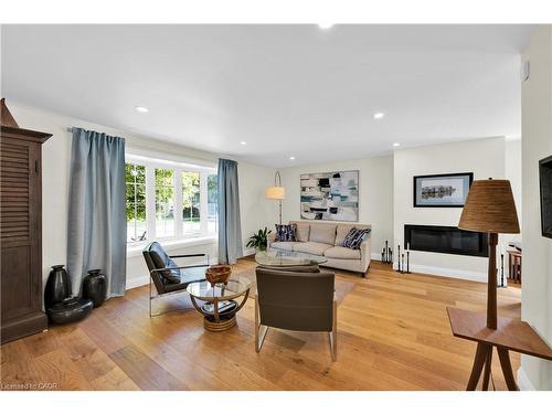 912 Boothman Avenue, Burlington, ON - Indoor Photo Showing Living Room With Fireplace