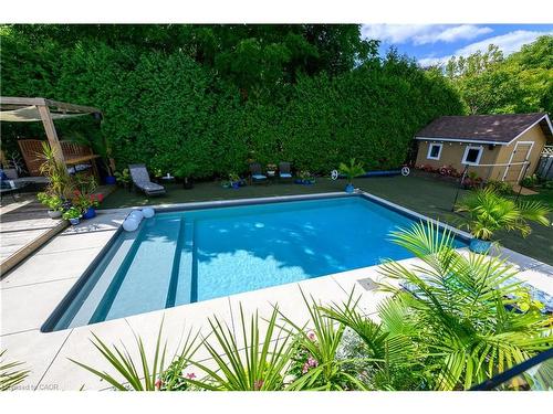 912 Boothman Avenue, Burlington, ON - Outdoor With In Ground Pool With Backyard
