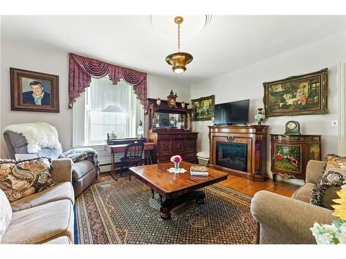 561 7Th Concession Road E, Flamborough, ON 