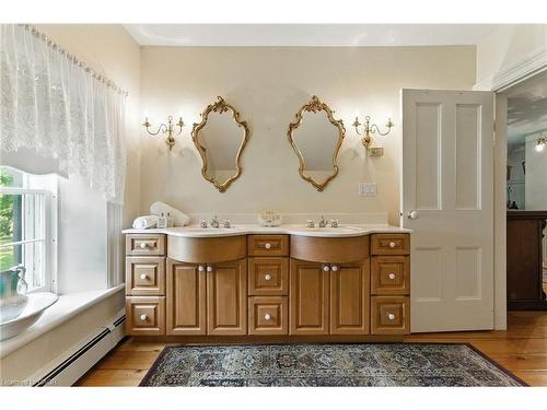 561 7Th Concession Road E, Flamborough, ON 