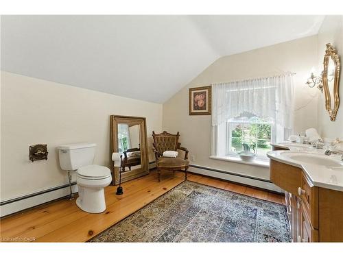 561 7Th Concession Road E, Flamborough, ON 