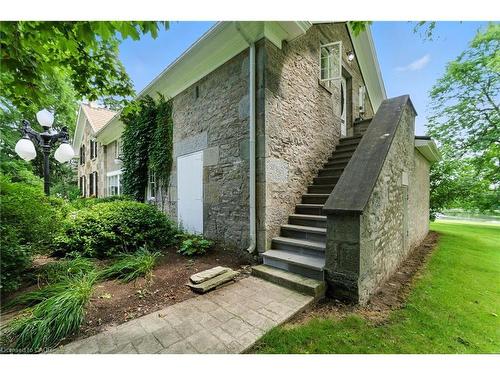 561 7Th Concession Road E, Flamborough, ON 