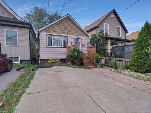 210 East 24Th Street, Hamilton, ON - Outdoor