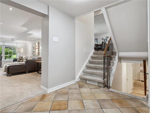 222 Alscot Crescent, Morrison, ON - Indoor Photo Showing Other Room