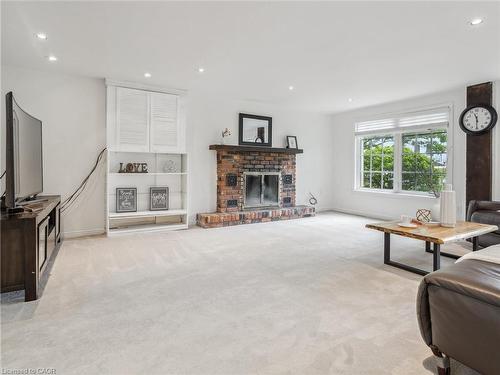 222 Alscot Crescent, Morrison, ON - Indoor Photo Showing Living Room With Fireplace