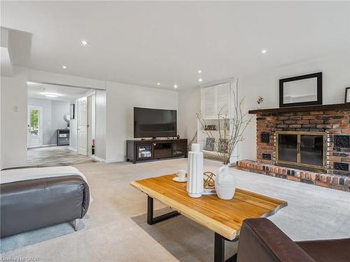 222 Alscot Crescent, Morrison, ON - Indoor Photo Showing Living Room With Fireplace